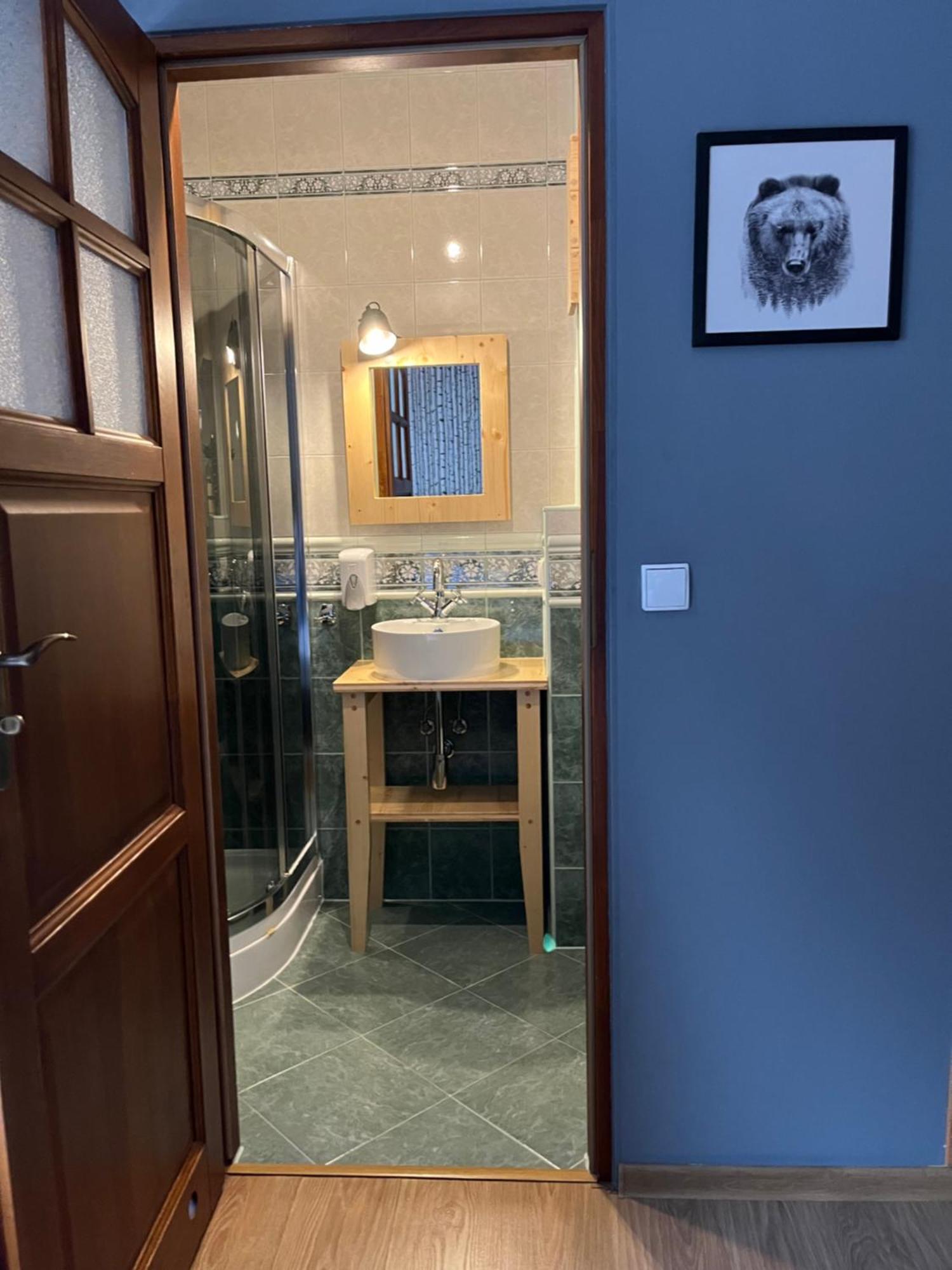 Willa Jodla Jacuzzi&Sauna بورونين المظهر الخارجي الصورة